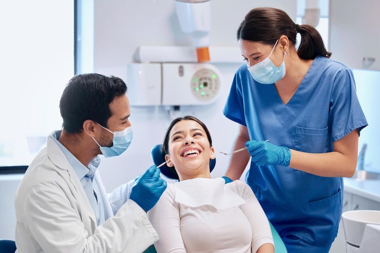 The Art of Lasting Smiles: Dental Clinics Trusted by the UAE’s Elite