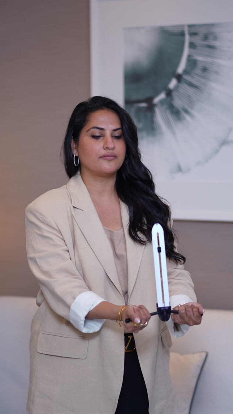 VastuAcharyaAyushi Founder3 1 768x1365
